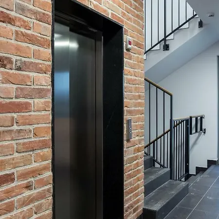 Angel Apartment *